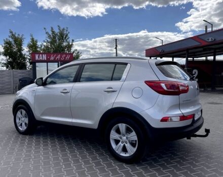 Серый Киа Sportage, объемом двигателя 2 л и пробегом 232 тыс. км за 11400 $, фото 2 на Automoto.ua