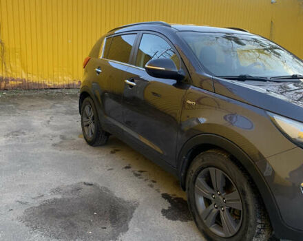 Серый Киа Sportage, объемом двигателя 2 л и пробегом 180 тыс. км за 11900 $, фото 1 на Automoto.ua