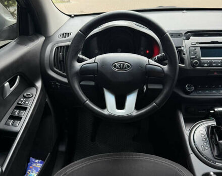 Серый Киа Sportage, объемом двигателя 2 л и пробегом 152 тыс. км за 13350 $, фото 19 на Automoto.ua
