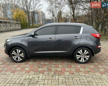Сірий Кіа Sportage, об'ємом двигуна 2 л та пробігом 135 тис. км за 12499 $, фото 15 на Automoto.ua