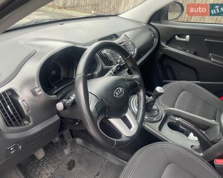 Серый Киа Sportage, объемом двигателя 2 л и пробегом 77 тыс. км за 12500 $, фото 8 на Automoto.ua