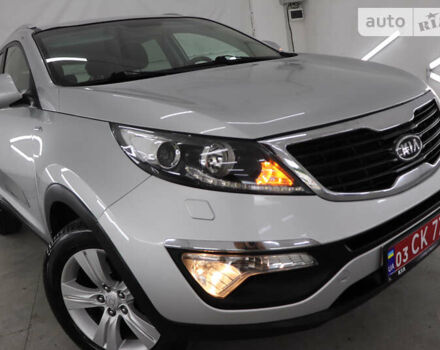 Серый Киа Sportage, объемом двигателя 2 л и пробегом 185 тыс. км за 12999 $, фото 3 на Automoto.ua