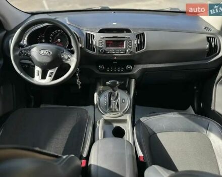 Серый Киа Sportage, объемом двигателя 2 л и пробегом 240 тыс. км за 13500 $, фото 14 на Automoto.ua