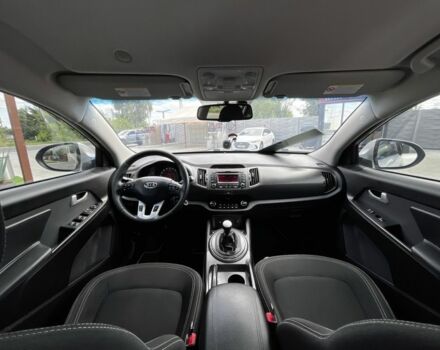 Серый Киа Sportage, объемом двигателя 2 л и пробегом 232 тыс. км за 11400 $, фото 16 на Automoto.ua