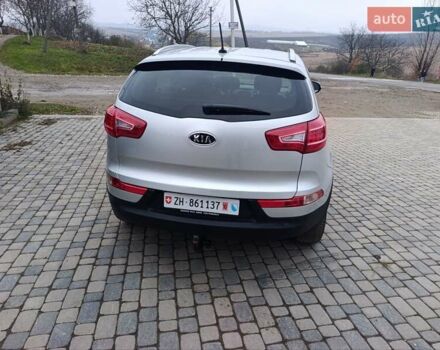 Серый Киа Sportage, объемом двигателя 2 л и пробегом 193 тыс. км за 14858 $, фото 10 на Automoto.ua