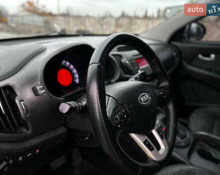 Серый Киа Sportage, объемом двигателя 2 л и пробегом 180 тыс. км за 10300 $, фото 14 на Automoto.ua