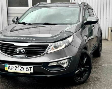 Серый Киа Sportage, объемом двигателя 2 л и пробегом 185 тыс. км за 13499 $, фото 1 на Automoto.ua