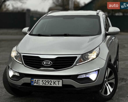 Серый Киа Sportage, объемом двигателя 2 л и пробегом 180 тыс. км за 10300 $, фото 1 на Automoto.ua