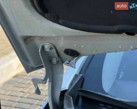 Серый Киа Sportage, объемом двигателя 2 л и пробегом 177 тыс. км за 13000 $, фото 37 на Automoto.ua