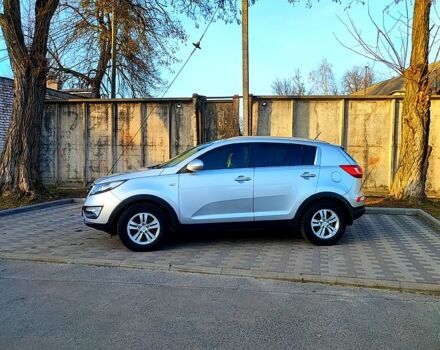 Серый Киа Sportage, объемом двигателя 2 л и пробегом 138 тыс. км за 11500 $, фото 3 на Automoto.ua