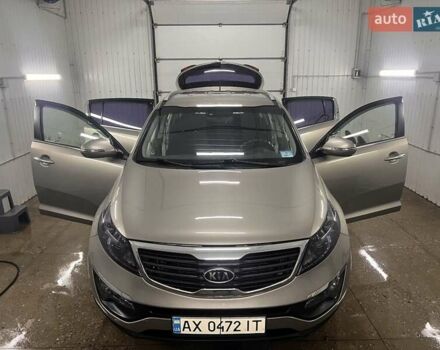 Серый Киа Sportage, объемом двигателя 2 л и пробегом 191 тыс. км за 10000 $, фото 13 на Automoto.ua