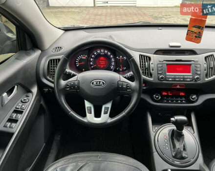 Сірий Кіа Sportage, об'ємом двигуна 2 л та пробігом 135 тис. км за 12499 $, фото 20 на Automoto.ua