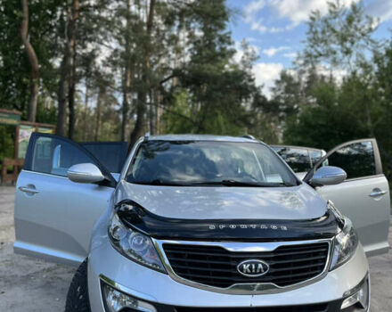 Сірий Кіа Sportage, об'ємом двигуна 2 л та пробігом 145 тис. км за 12800 $, фото 11 на Automoto.ua