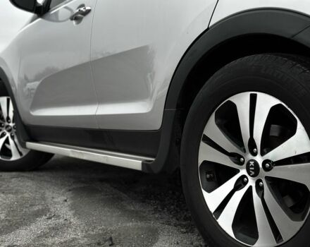 Сірий Кіа Sportage, об'ємом двигуна 2 л та пробігом 178 тис. км за 10500 $, фото 9 на Automoto.ua