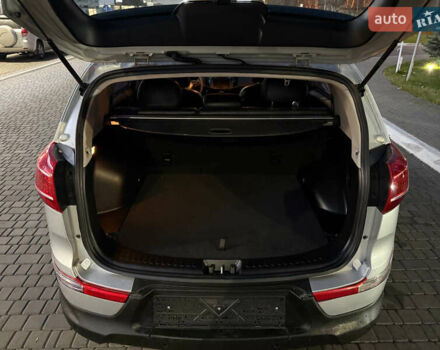 Серый Киа Sportage, объемом двигателя 2 л и пробегом 177 тыс. км за 13000 $, фото 28 на Automoto.ua