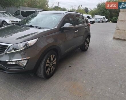 Серый Киа Sportage, объемом двигателя 2 л и пробегом 296 тыс. км за 12200 $, фото 1 на Automoto.ua