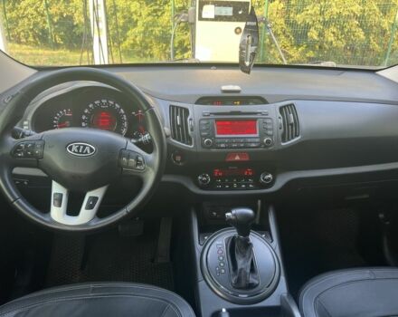 Серый Киа Sportage, объемом двигателя 2 л и пробегом 132 тыс. км за 12999 $, фото 6 на Automoto.ua