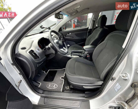 Сірий Кіа Sportage, об'ємом двигуна 2 л та пробігом 232 тис. км за 11400 $, фото 17 на Automoto.ua