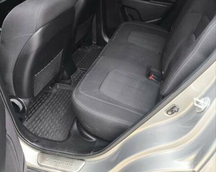 Сірий Кіа Sportage, об'ємом двигуна 1.69 л та пробігом 199 тис. км за 11299 $, фото 13 на Automoto.ua