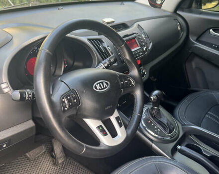 Серый Киа Sportage, объемом двигателя 2 л и пробегом 132 тыс. км за 13500 $, фото 9 на Automoto.ua