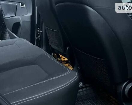 Серый Киа Sportage, объемом двигателя 2 л и пробегом 185 тыс. км за 12900 $, фото 2 на Automoto.ua