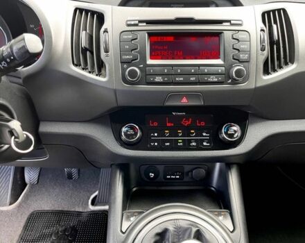 Серый Киа Sportage, объемом двигателя 2 л и пробегом 232 тыс. км за 11400 $, фото 13 на Automoto.ua