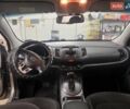 Серый Киа Sportage, объемом двигателя 2 л и пробегом 191 тыс. км за 10000 $, фото 4 на Automoto.ua