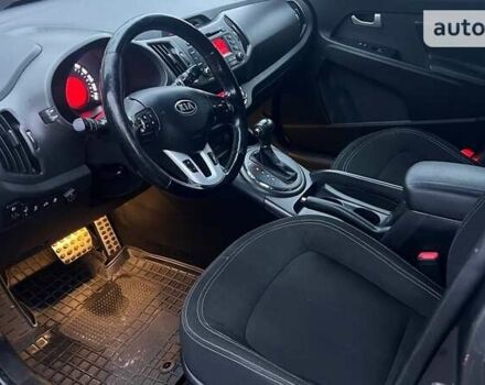 Серый Киа Sportage, объемом двигателя 2 л и пробегом 185 тыс. км за 12900 $, фото 3 на Automoto.ua