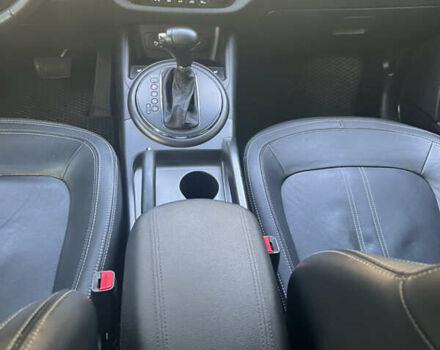 Серый Киа Sportage, объемом двигателя 2 л и пробегом 132 тыс. км за 13500 $, фото 14 на Automoto.ua