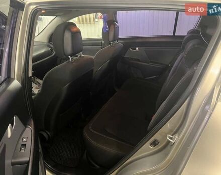 Серый Киа Sportage, объемом двигателя 2 л и пробегом 191 тыс. км за 10000 $, фото 18 на Automoto.ua
