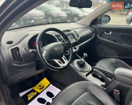 Серый Киа Sportage, объемом двигателя 2 л и пробегом 222 тыс. км за 14300 $, фото 8 на Automoto.ua