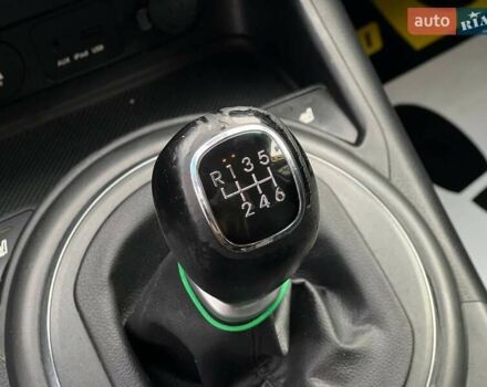 Серый Киа Sportage, объемом двигателя 2 л и пробегом 222 тыс. км за 14300 $, фото 12 на Automoto.ua