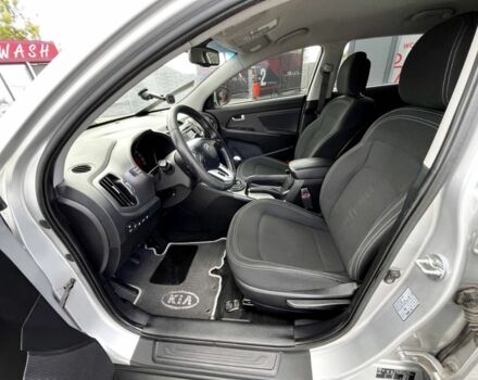 Серый Киа Sportage, объемом двигателя 2 л и пробегом 232 тыс. км за 11400 $, фото 9 на Automoto.ua