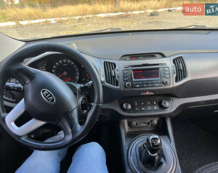 Сірий Кіа Sportage, об'ємом двигуна 1.69 л та пробігом 232 тис. км за 11800 $, фото 1 на Automoto.ua