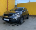 Серый Киа Sportage, объемом двигателя 2 л и пробегом 180 тыс. км за 11900 $, фото 2 на Automoto.ua