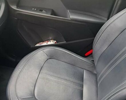 Серый Киа Sportage, объемом двигателя 2 л и пробегом 296 тыс. км за 12200 $, фото 18 на Automoto.ua