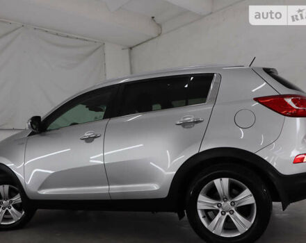 Серый Киа Sportage, объемом двигателя 2 л и пробегом 185 тыс. км за 12999 $, фото 224 на Automoto.ua