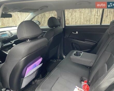 Серый Киа Sportage, объемом двигателя 2 л и пробегом 77 тыс. км за 12500 $, фото 12 на Automoto.ua
