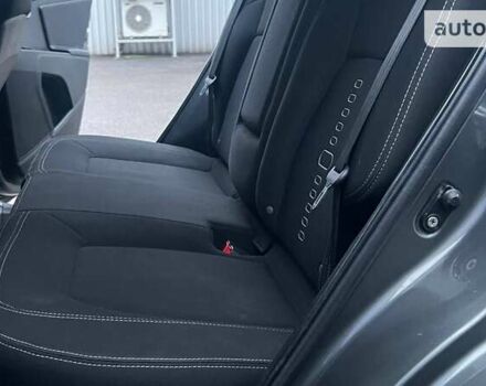 Серый Киа Sportage, объемом двигателя 2 л и пробегом 185 тыс. км за 12900 $, фото 1 на Automoto.ua