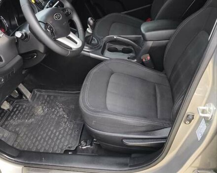 Сірий Кіа Sportage, об'ємом двигуна 1.69 л та пробігом 199 тис. км за 11299 $, фото 11 на Automoto.ua