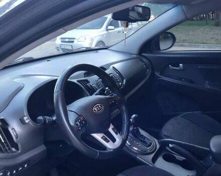 Сірий Кіа Sportage, об'ємом двигуна 2 л та пробігом 177 тис. км за 12000 $, фото 16 на Automoto.ua