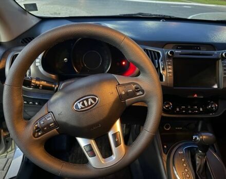 Серый Киа Sportage, объемом двигателя 2 л и пробегом 177 тыс. км за 13000 $, фото 14 на Automoto.ua