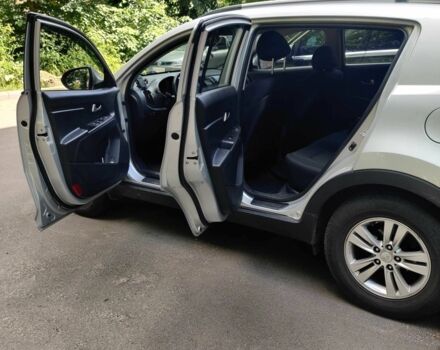 Серый Киа Sportage, объемом двигателя 2 л и пробегом 170 тыс. км за 11500 $, фото 11 на Automoto.ua