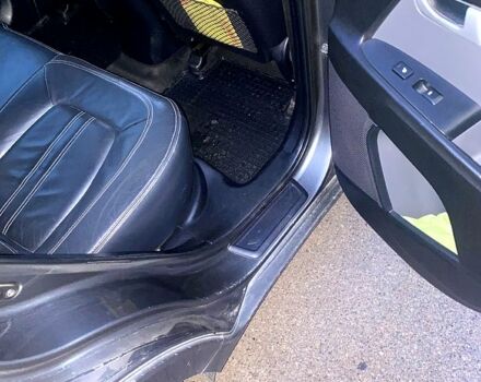 Сірий Кіа Sportage, об'ємом двигуна 2 л та пробігом 202 тис. км за 13200 $, фото 8 на Automoto.ua