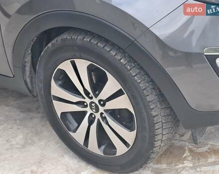 Серый Киа Sportage, объемом двигателя 2 л и пробегом 296 тыс. км за 12200 $, фото 24 на Automoto.ua