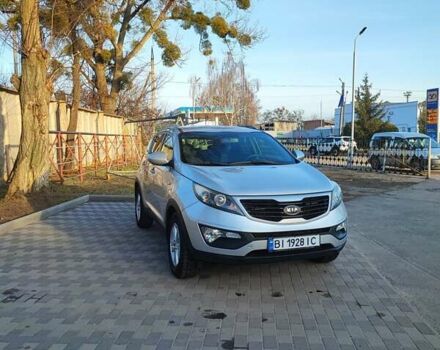 Серый Киа Sportage, объемом двигателя 2 л и пробегом 218 тыс. км за 10300 $, фото 3 на Automoto.ua