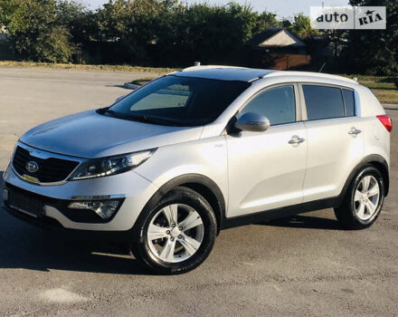 Сірий Кіа Sportage, об'ємом двигуна 2 л та пробігом 89 тис. км за 12950 $, фото 33 на Automoto.ua