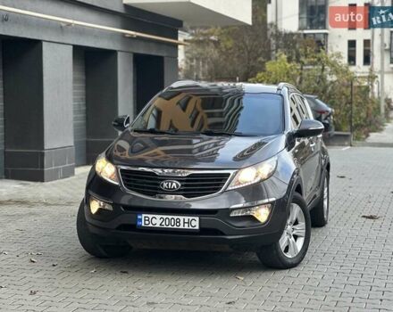 Сірий Кіа Sportage, об'ємом двигуна 2 л та пробігом 185 тис. км за 13399 $, фото 3 на Automoto.ua