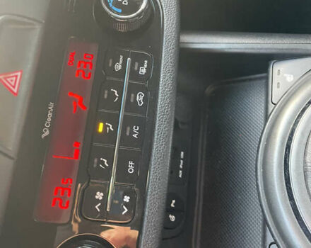 Сірий Кіа Sportage, об'ємом двигуна 1.7 л та пробігом 159 тис. км за 12950 $, фото 3 на Automoto.ua