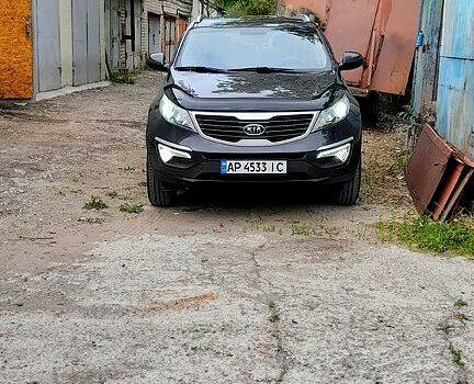 Серый Киа Sportage, объемом двигателя 2 л и пробегом 234 тыс. км за 11000 $, фото 1 на Automoto.ua